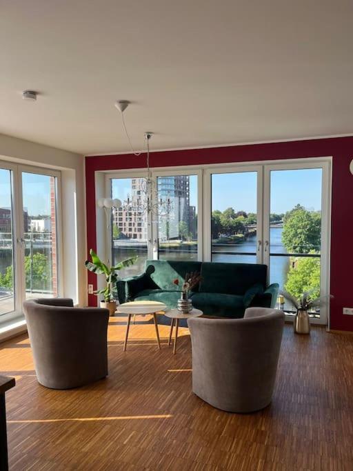 Penthouse-Wohnung Mit Flussblick โอลเดนบวร์ก ภายนอก รูปภาพ